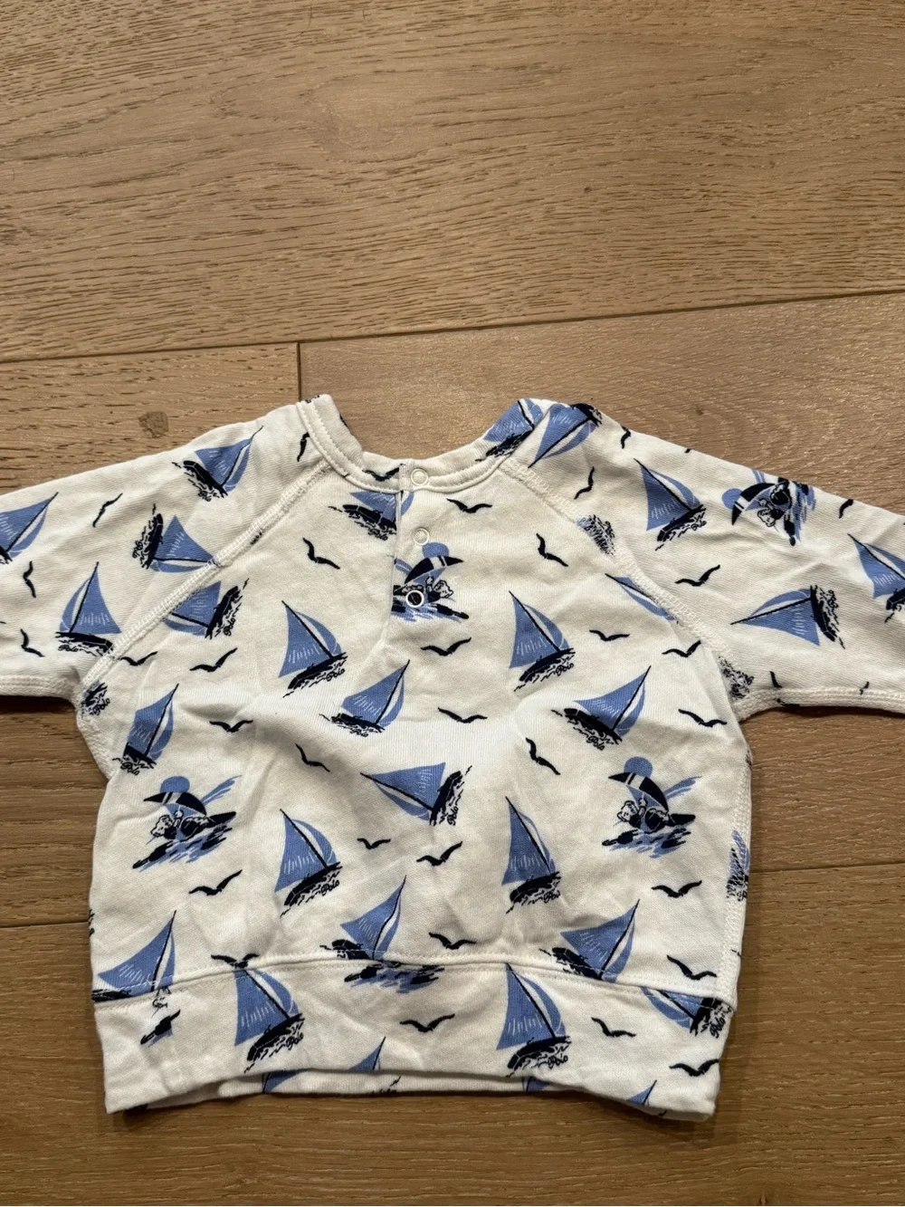 Ralph Lauren Baby White Cotton Sweater with Blue Sailboat Print - Sz 6M